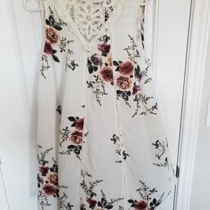 Umgee white floral with crochet front floral sleeveless dress size S